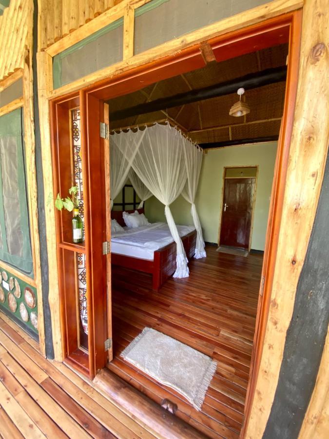 Enshama Game Lodge And Campsite Katunguru 외부 사진
